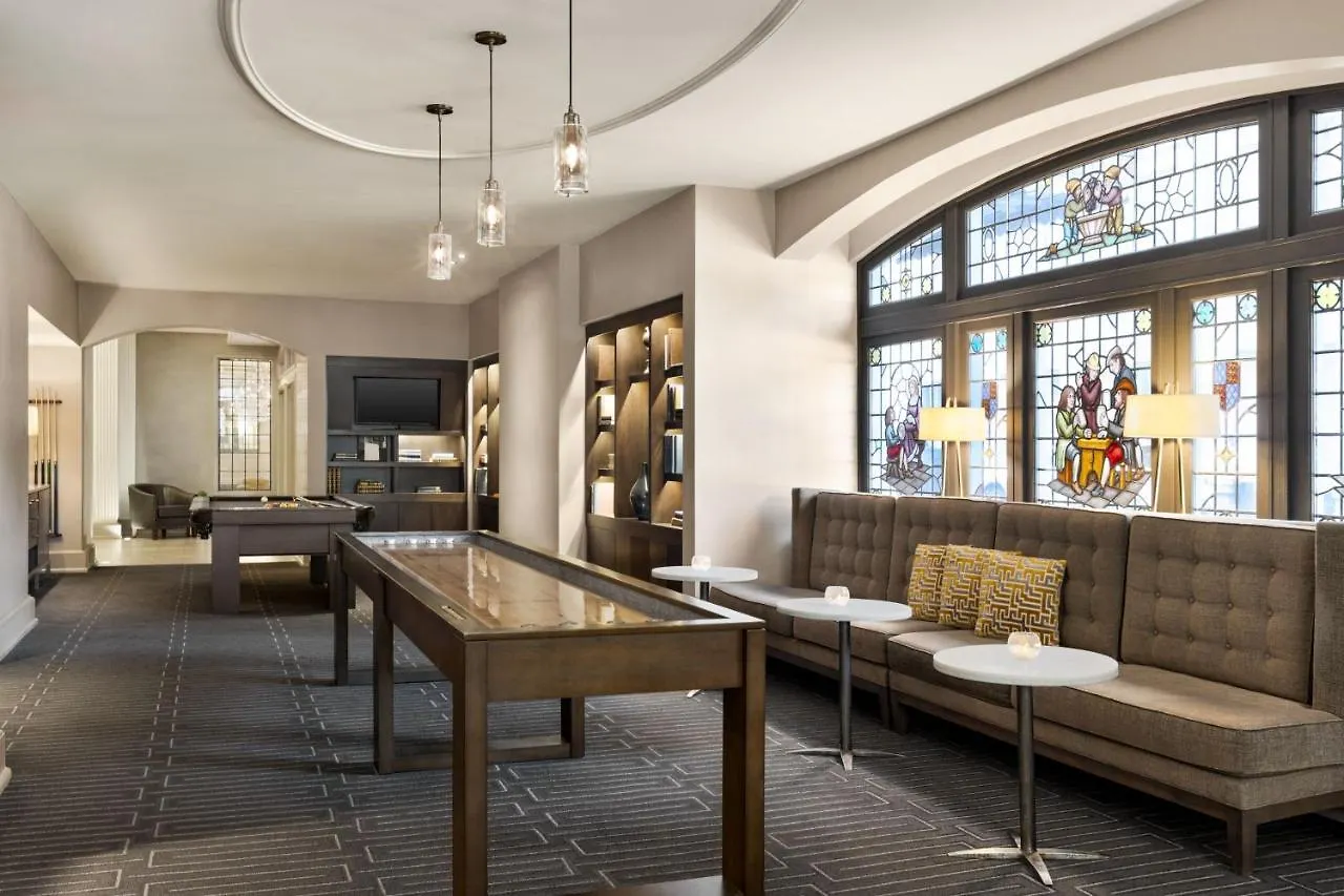 Magnolia Hotel St. Louis, A Tribute Portfolio Hotel